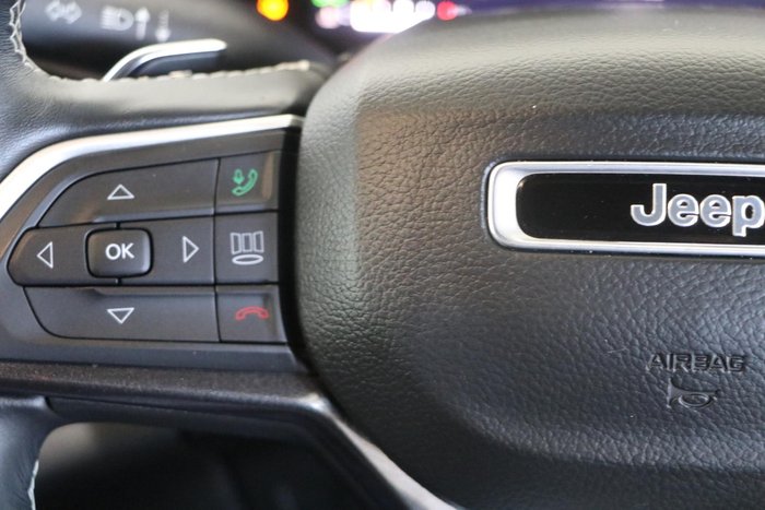 2022 Jeep Grand Cherokee L Night Eagle