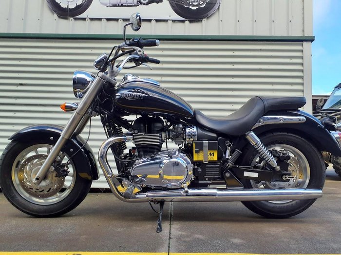 2012 Triumph America America Black