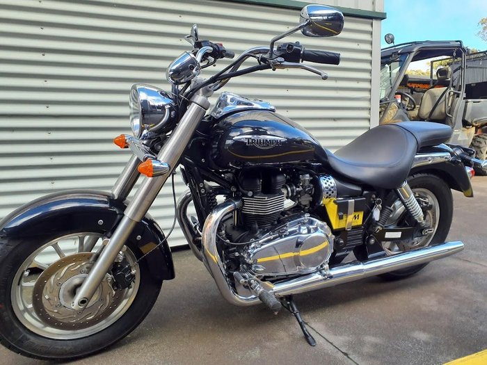 2012 Triumph America America Black