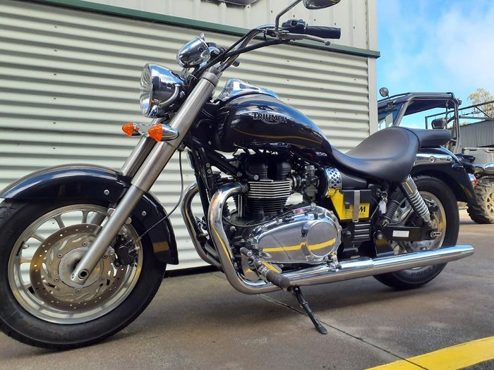 2012 Triumph America America Black