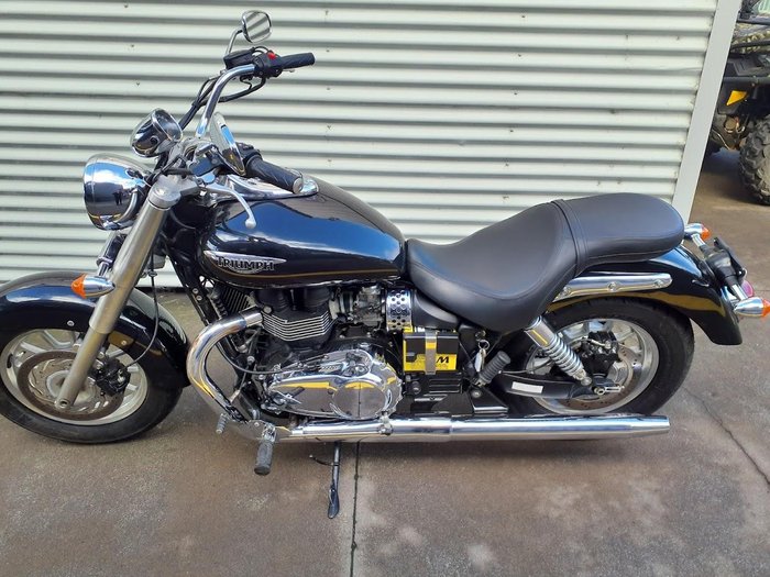 2012 Triumph America America Black