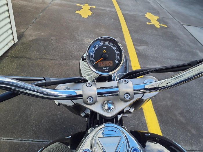 2012 Triumph America America Black