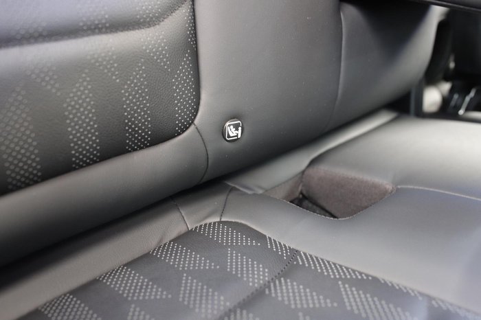 2025 Isuzu D-MAX BLADE