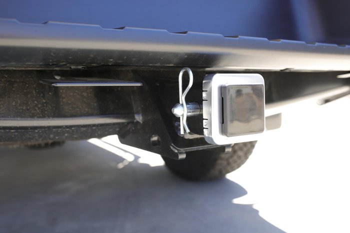 2025 Isuzu D-MAX BLADE