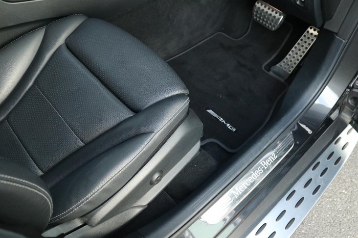 2022 Mercedes-Benz GLC-Class GLC300