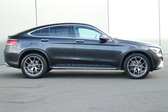 2022 Mercedes-Benz GLC-Class GLC300
