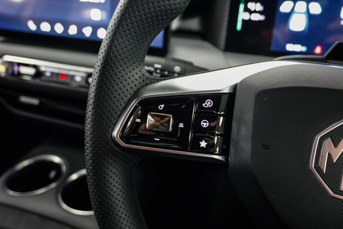 2025 MG MGS5 EV Excite 49