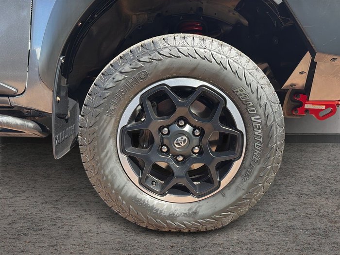 2019 Toyota Hilux Rugged X