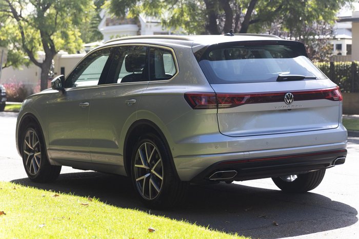 2025 Volkswagen Touareg 210TDI Elegance
