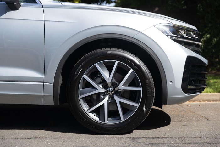 2025 Volkswagen Touareg 210TDI Elegance