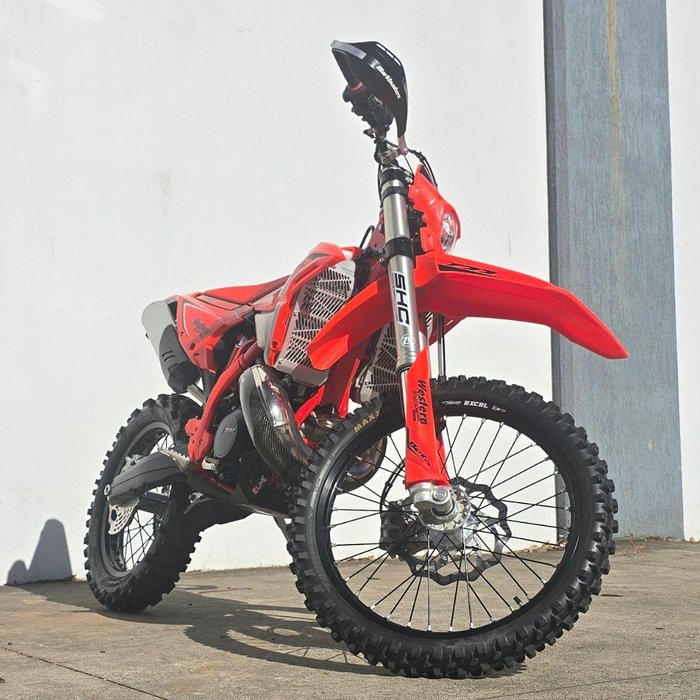 2026 Beta RR 300 X-PRO (2T) RR Red