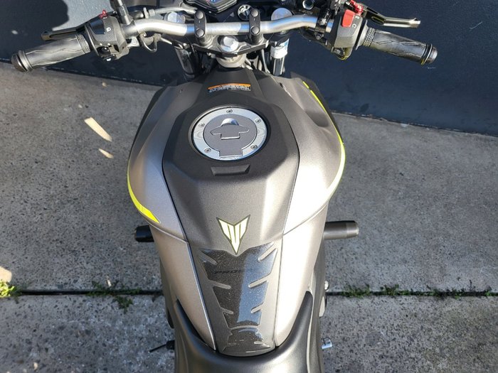 2018 Yamaha MT-03 (MT03LA) (ABS) GREY