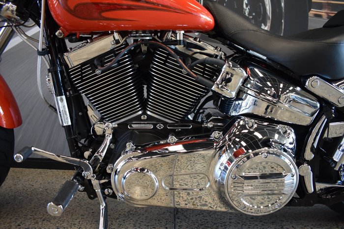 2017 HARLEY-DAVIDSON FXSB SOFTAIL BREAKOUT