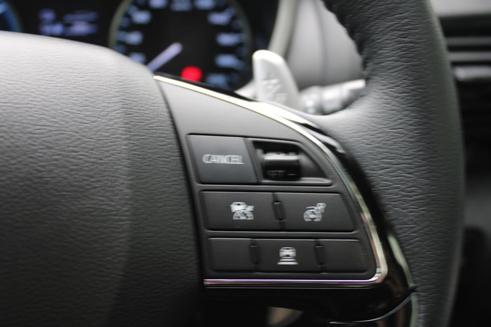 2022 Mitsubishi Eclipse Cross PHEV ES