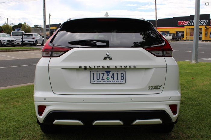 2022 Mitsubishi Eclipse Cross PHEV ES