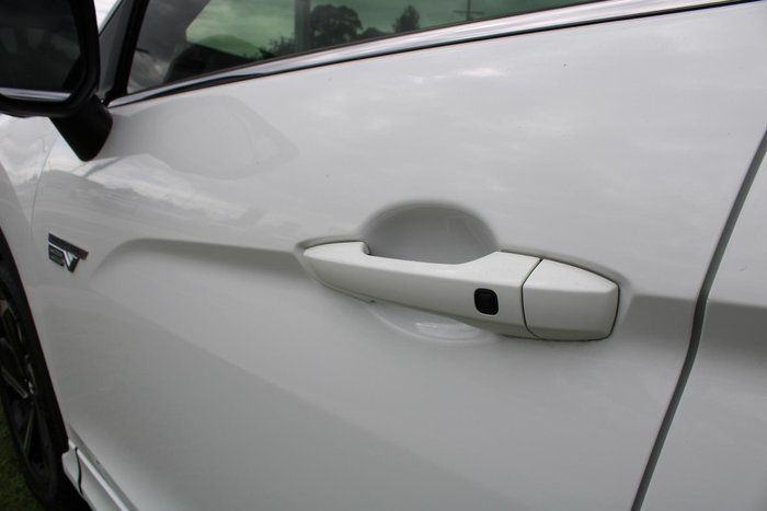 2022 Mitsubishi Eclipse Cross PHEV ES