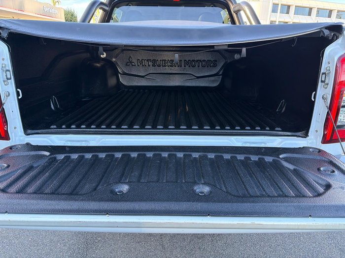 2023 Mitsubishi Triton GLS