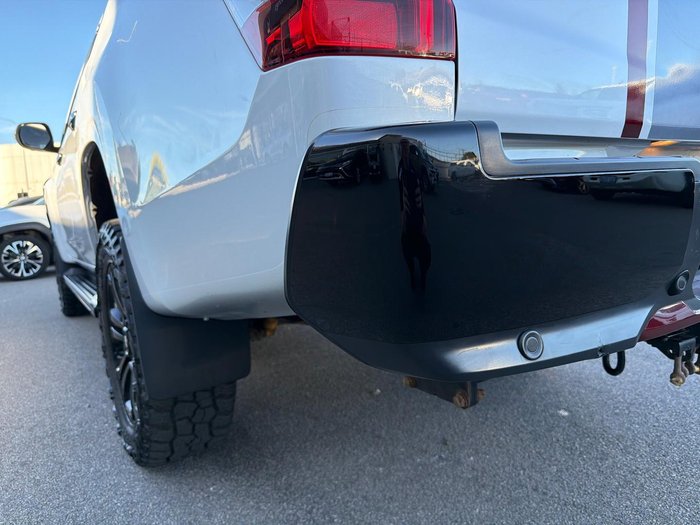 2023 Mitsubishi Triton GLS