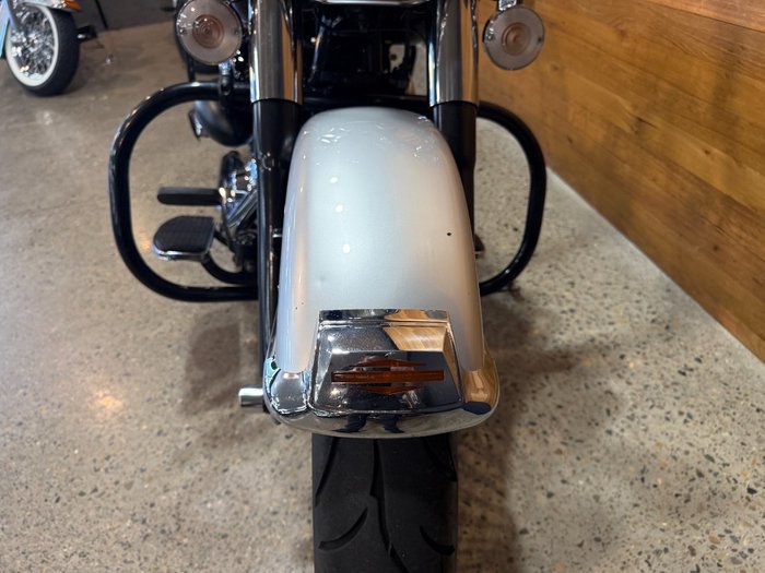 2003 HARLEY-DAVIDSON FLSTC HERITAGE SOFTAIL CLASSIC