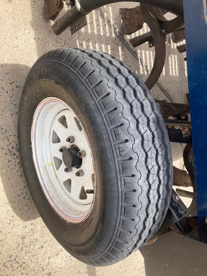 Agrowplow Agrowseeder AD082