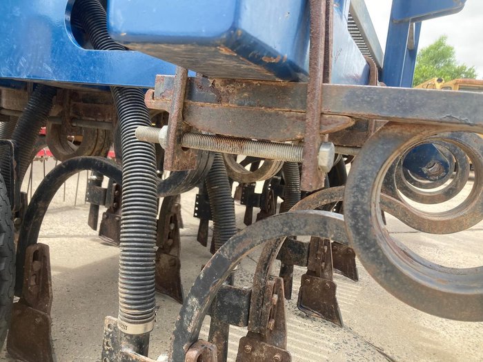 Agrowplow Agrowseeder AD082