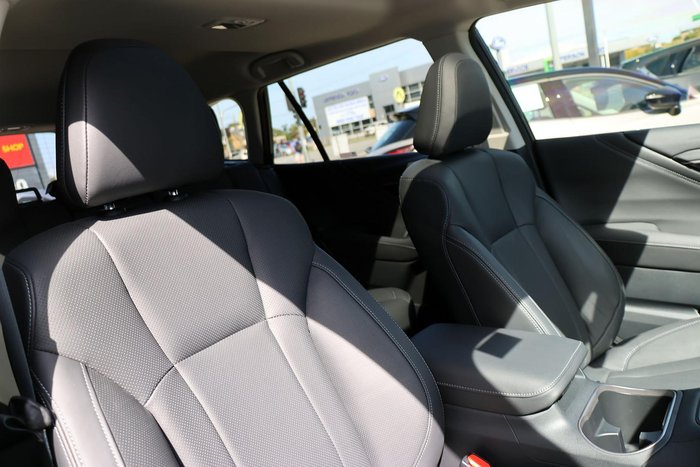 2025 Subaru Outback AWD Touring XT
