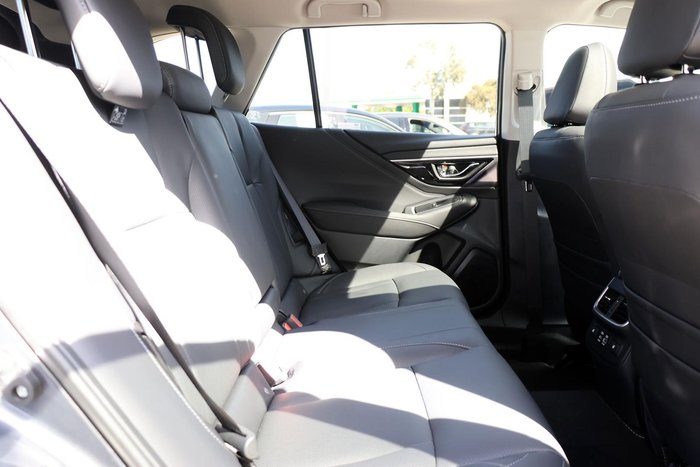 2025 Subaru Outback AWD Touring XT