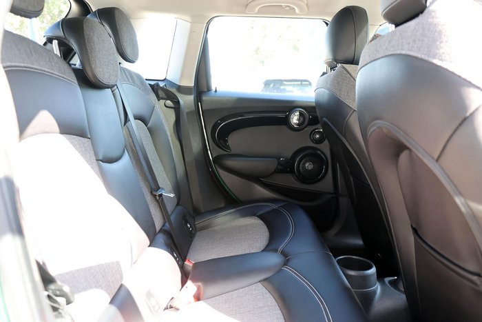 2020 MINI Hatch Cooper Classic