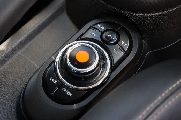 2020 MINI Hatch Cooper Classic