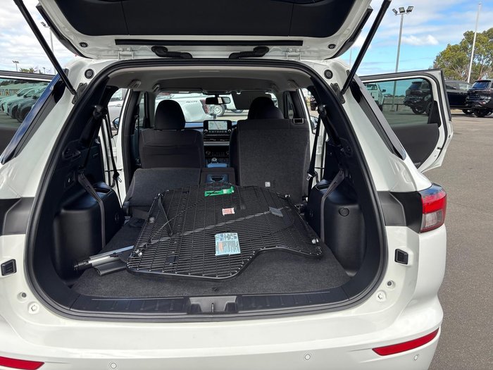 2023 Mitsubishi Outlander LS