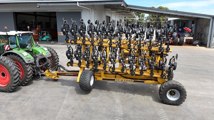 0 SERAFIN ULTISOW FORWARD FOLD S1248 SINGLE DISC SEEDER YELLOW