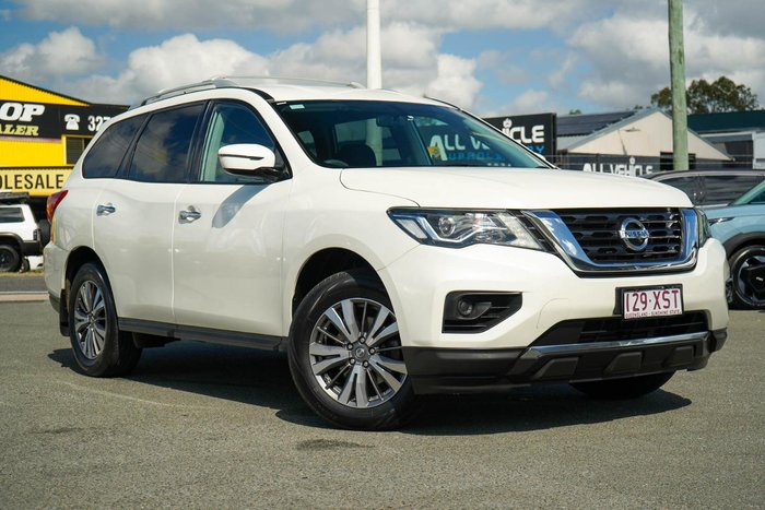 2017 Nissan Pathfinder ST