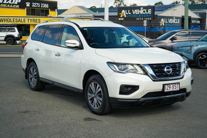 2017 Nissan Pathfinder ST