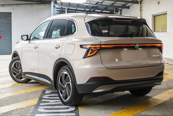 2025 MG MGS5 EV Essence 49