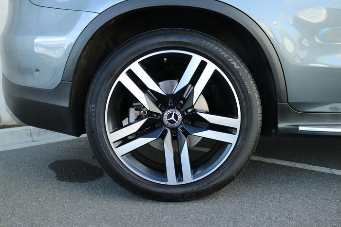 2020 Mercedes-Benz GLC-Class GLC300