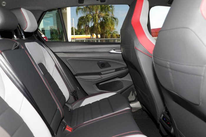 2025 Volkswagen Golf GTI