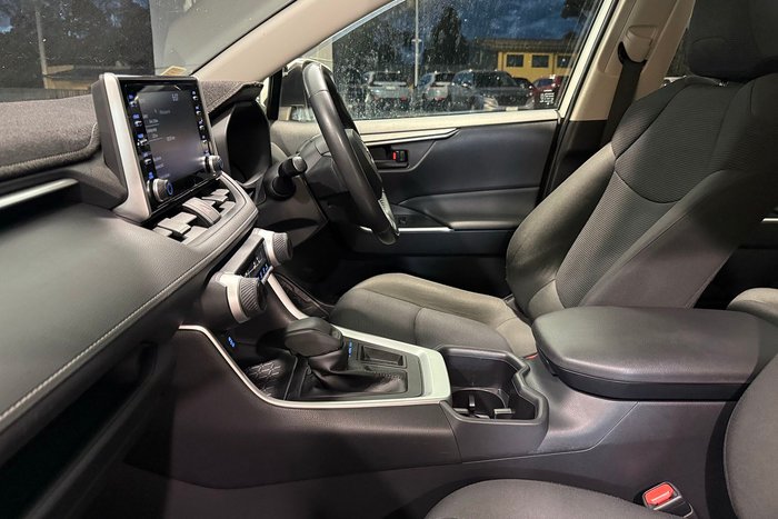 2022 Toyota RAV4 GX