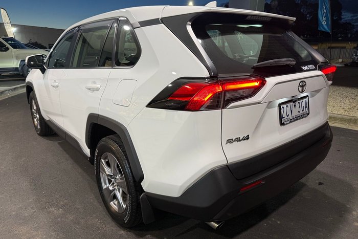 2022 Toyota RAV4 GX