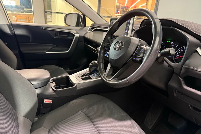 2022 Toyota RAV4 GX