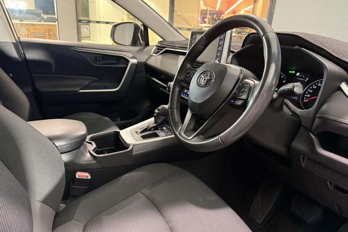 2022 Toyota RAV4 GX