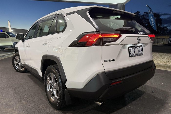 2022 Toyota RAV4 GX