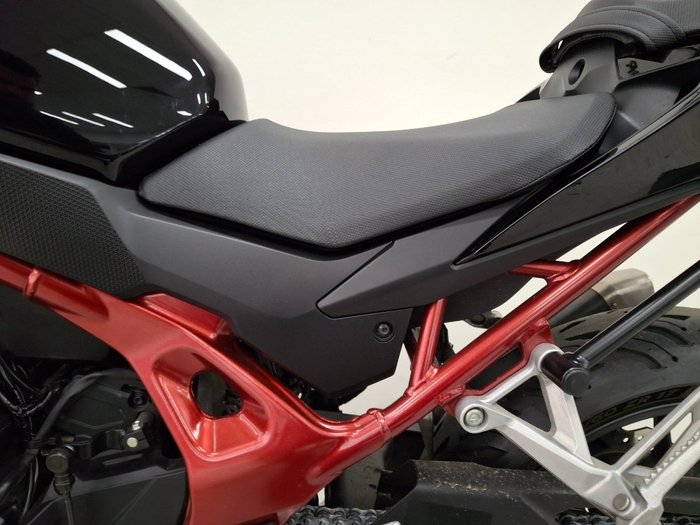 2023 Honda CB750 (HORNET) Black