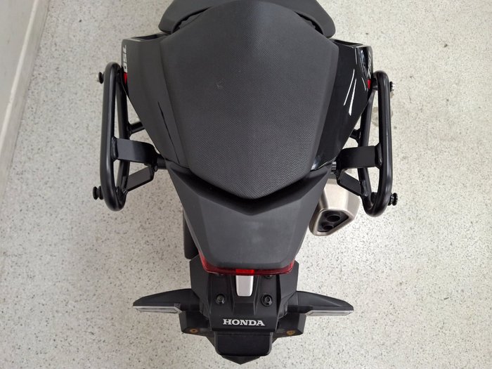 2023 Honda CB750 (HORNET) Black