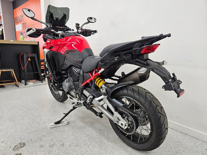 2024 DUCATI MULTISTRADA V4 RALLY Red