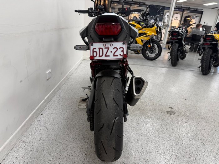 2023 Honda CB750 (HORNET) White