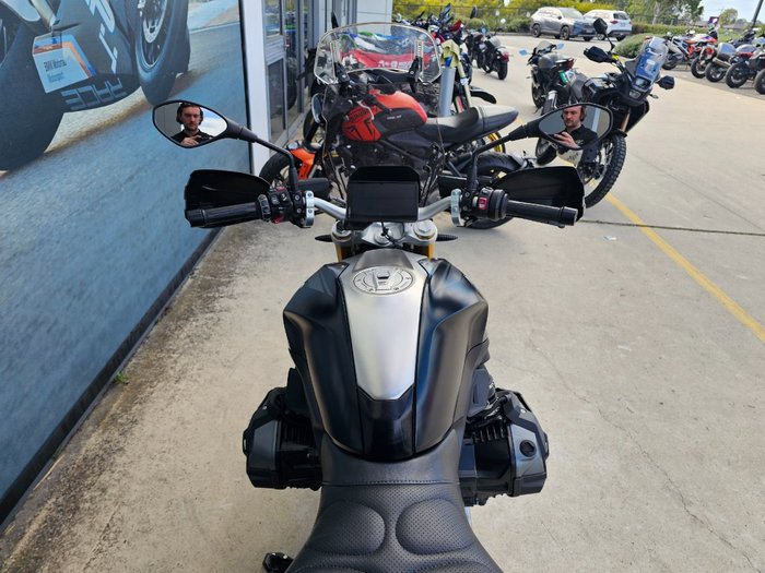 2019 BMW Motorrad R 1250 R Green