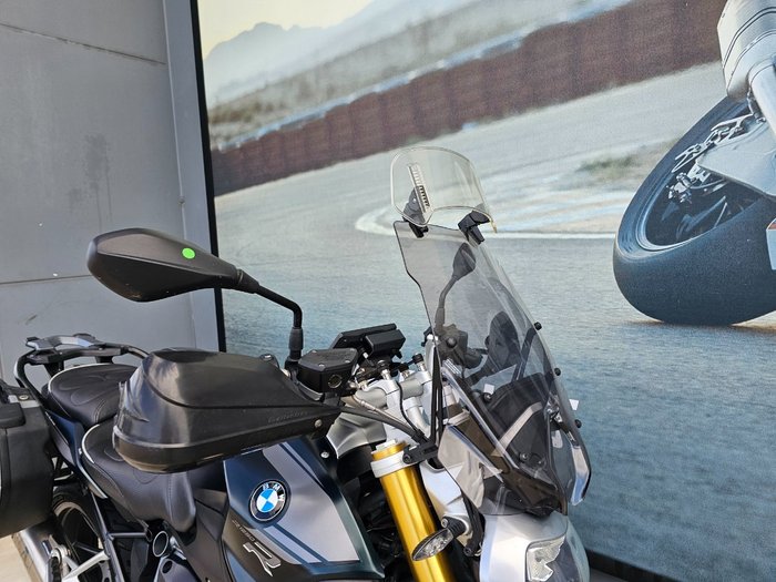 2019 BMW Motorrad R 1250 R Green