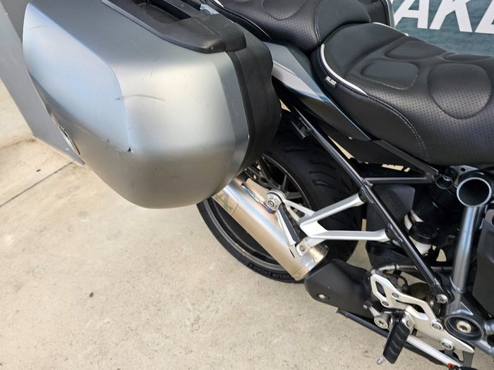 2019 BMW Motorrad R 1250 R Green