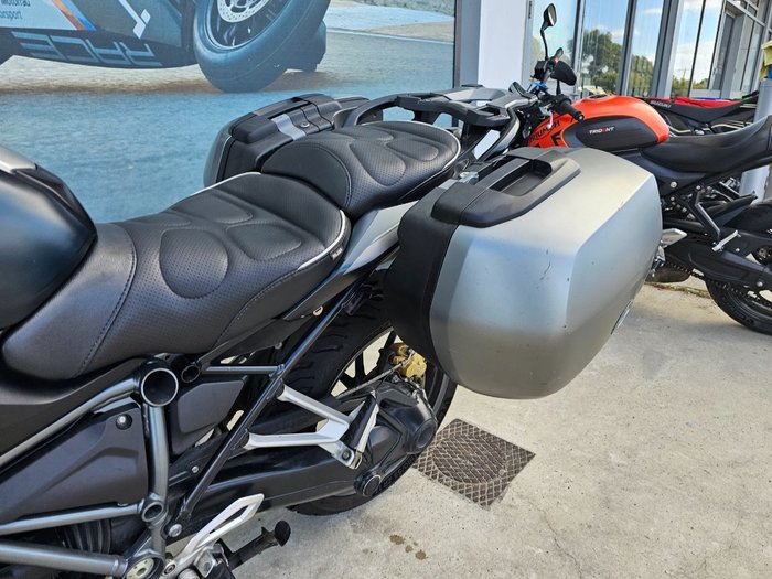 2019 BMW Motorrad R 1250 R Green