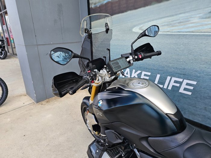 2019 BMW Motorrad R 1250 R Green